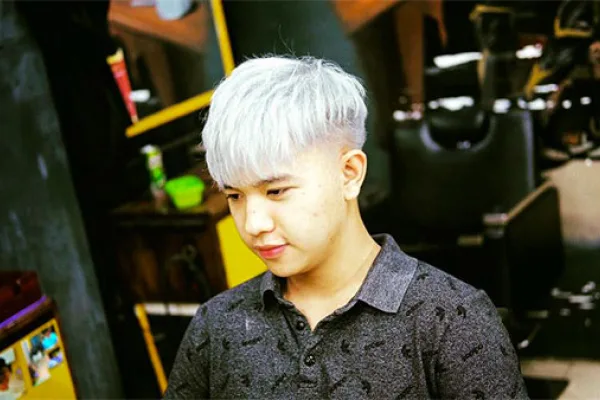 Tẩy tóc