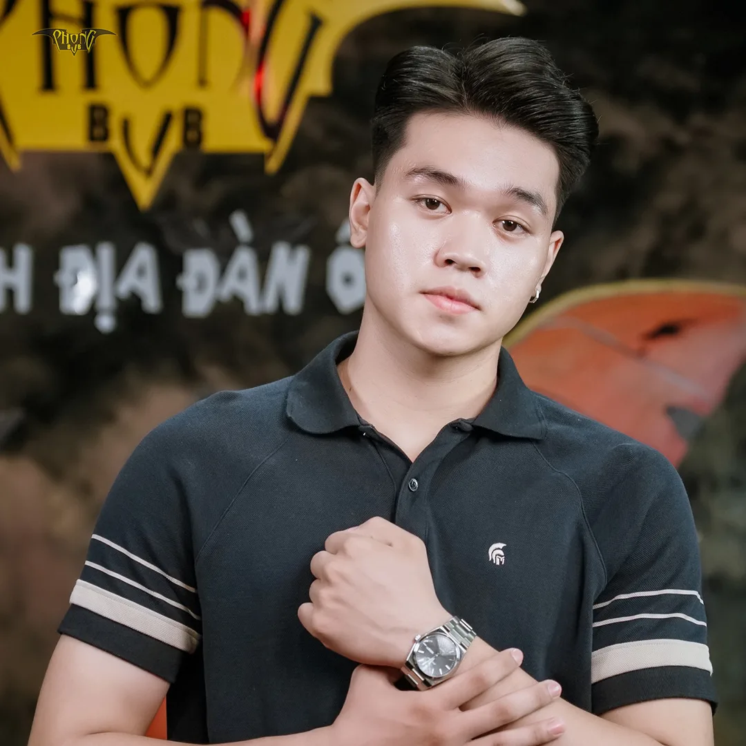 Mặt vuông để tóc gì cho hợp? Top 7 kiểu tóc cho ae mặt vuông!!!