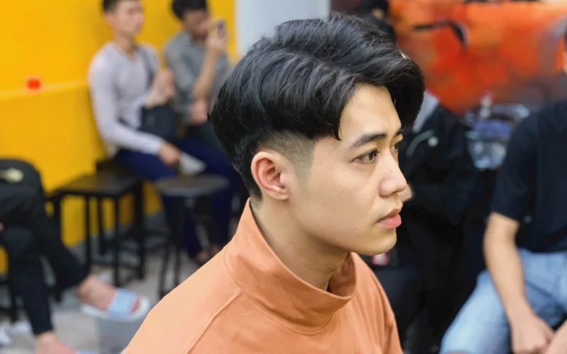 4 kiểu tóc cho mặt trái xoan nam đẹp nhất 2021