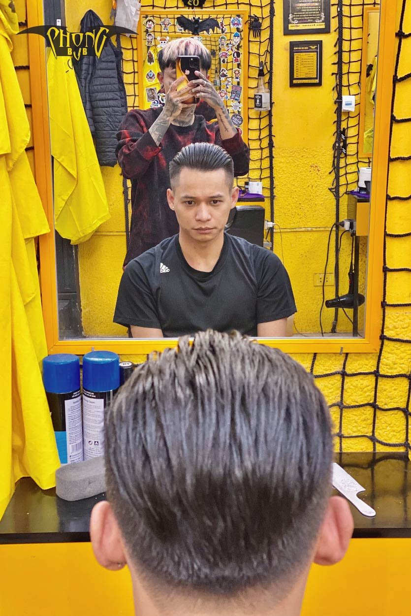 Khuyến mãi 20/10: Phong BvB sale cắt tóc 49k - Đẹp trai thả ga